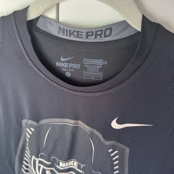NIKE Pro Dri-Fit LARGE Compression‎ Football Skull Shirt Mens- RARE - Picture 2 of 10